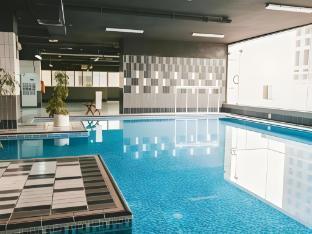 Co living - Tap to explore photos