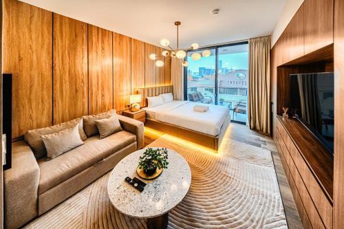 Hamilton House, Jumeirah Village Circle - Tap to explore photos