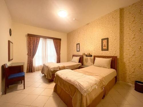 Lovely 2BR Al Deyafa - Tap to explore photos