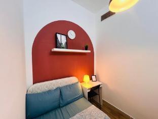 Astonished Partition Room in Barsha Heights Room Type - Double Economy