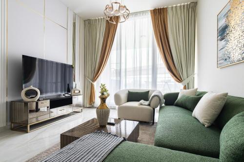Luxury 3Br Apts w Private Pools in Gemz by Danube - Tap to explore photos