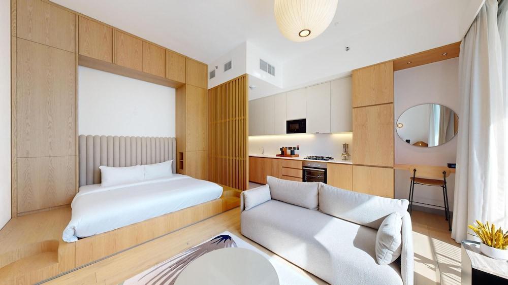 Mood Living 45 Room Type - Superior Studio, 1 Queen Bed, Air conditioning, City View Mood Living 45 Room Type - Superior Studio, 1 Queen Bed, Air conditioning, City View