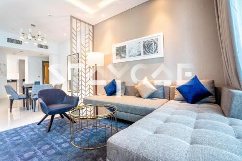 Staycae Holiday Homes Prive - Tap to explore photos
