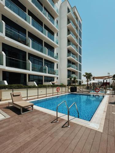 VESTA - Luxury Apt - 2Br - Riviera - Tap to explore photos