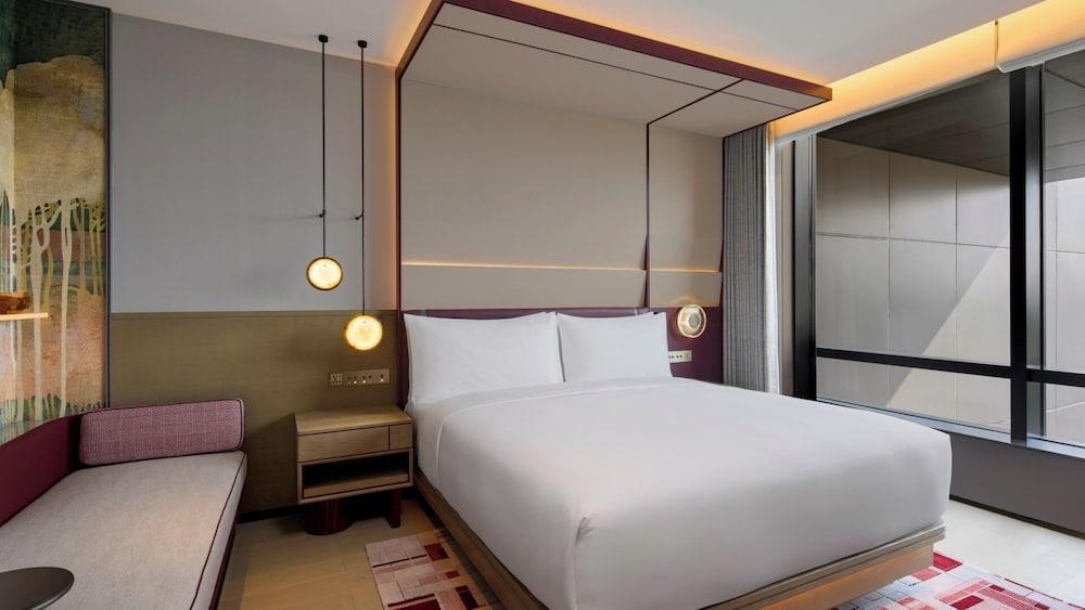 Canopy By Hilton Shanghai Belfry Plaza Room Type - KING SUITE WITH SOFABED