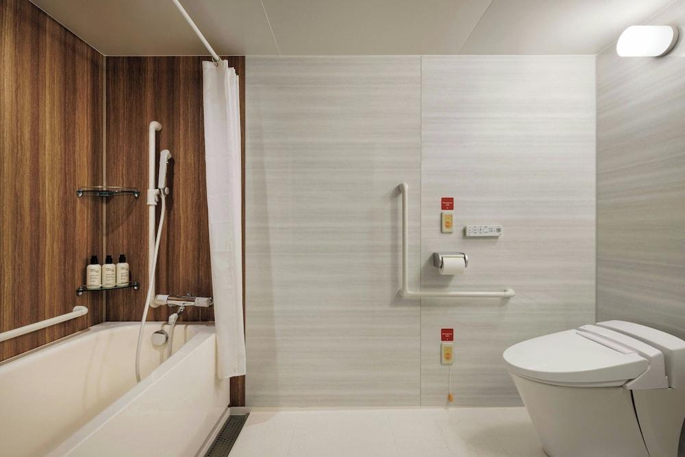 Four Points Flex By Sheraton Tokyo Shibuya West - Tap to explore photos