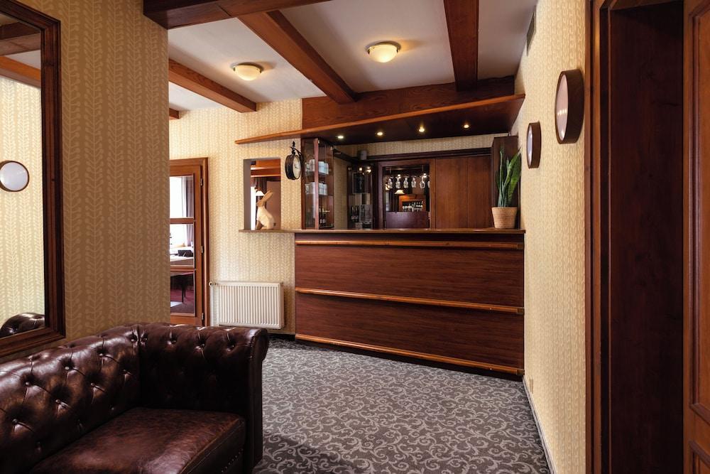 Carl Inn