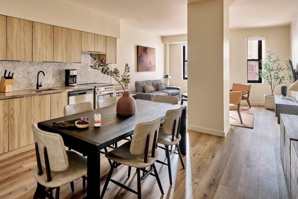 Nester Finn St. Lawrence Market Room Type - Standard Apartment, 2 Bedrooms Nester Finn St. Lawrence Market Room Type - Standard Apartment, 2 Bedrooms
