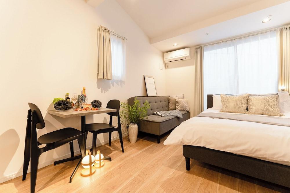 Glannir Sangenjaya Room Type - Classic Apartment, City View Glannir Sangenjaya Room Type - Classic Apartment, City View