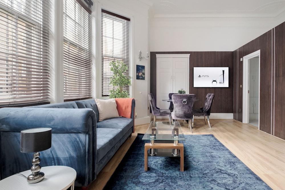 LONDONERS│Mayfair Serviced Apartments - Tap to explore photos