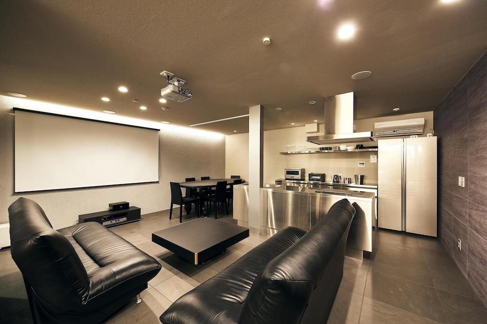 MUSASHI Condo Shinjuku Room Type - 1F Dining Suite, Non Smoking (No BBQ available) MUSASHI Condo Shinjuku Room Type - 1F Dining Suite, Non Smoking (No BBQ available)