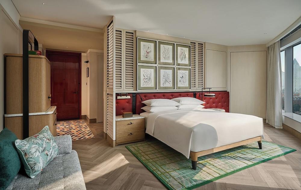 Andaz Shanghai ITC Room Type - Room, 1 King Bed, Corner
