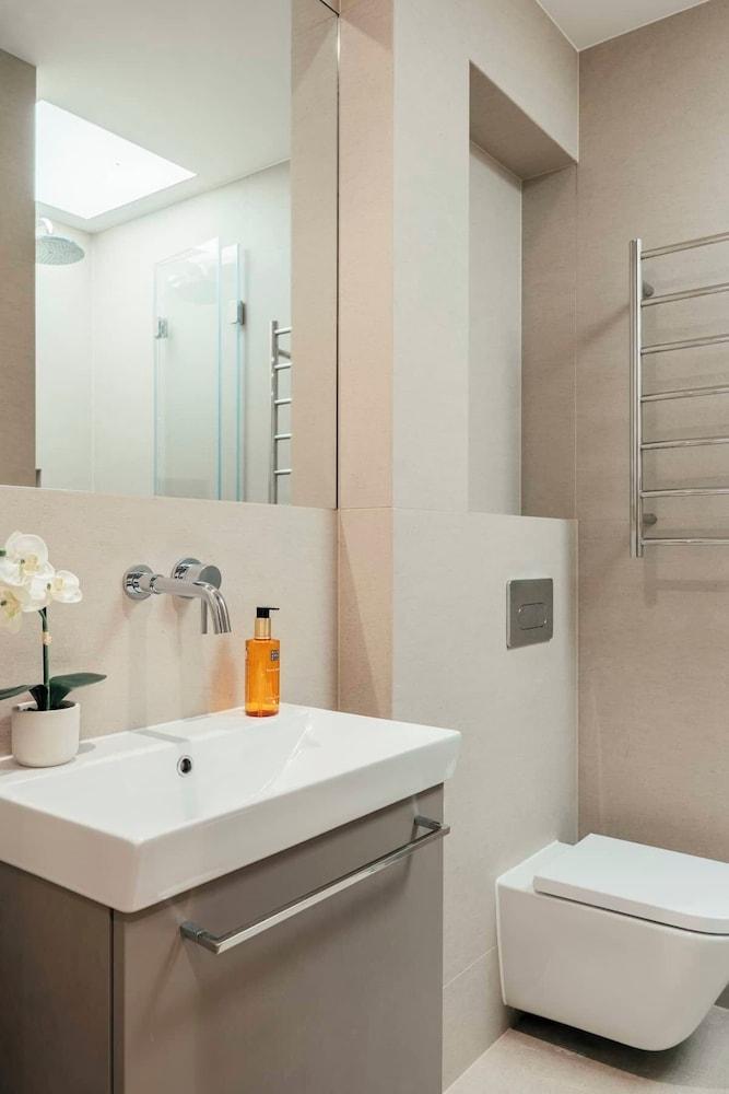 Urban Rest Camden Room Type - Lower Ground Two Bedroom Apartment