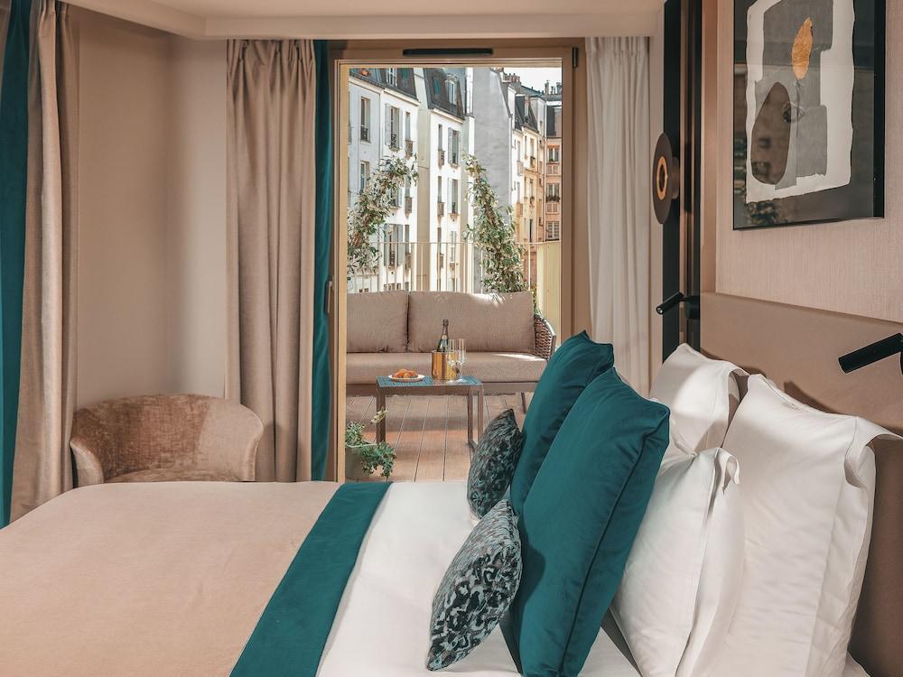 Hôtel Barnett Paris Room Type - Superior Double Room with Balcony - Free Sauna and Gym Access