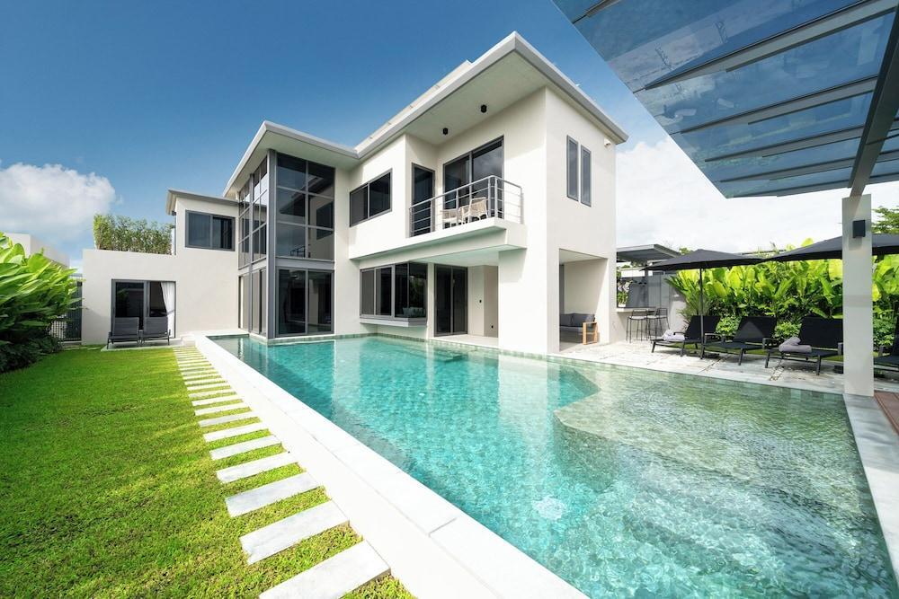 Riverhouse Phuket by Escape Villas Room Type - Luxury Villa, 4 Bedrooms, Private Pool, Garden View Riverhouse Phuket by Escape Villas Room Type - Luxury Villa, 4 Bedrooms, Private Pool, Garden View