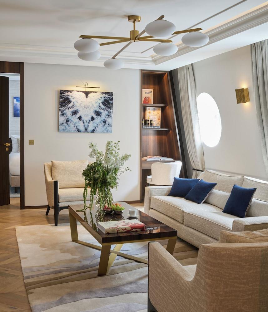 Maison Bauchart Room Type - Magellan Suite