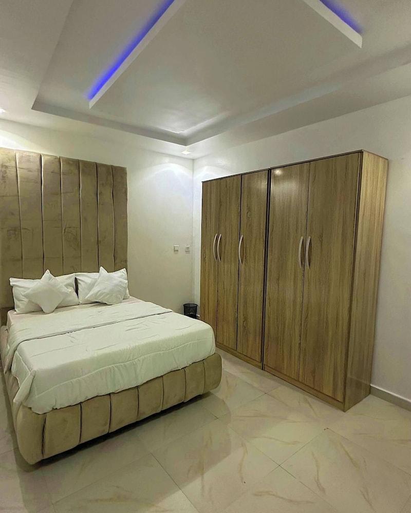 Safe Court Apartment Room Type - Family Apartment, Balcony, City View Safe Court Apartment Room Type - Family Apartment, Balcony, City View