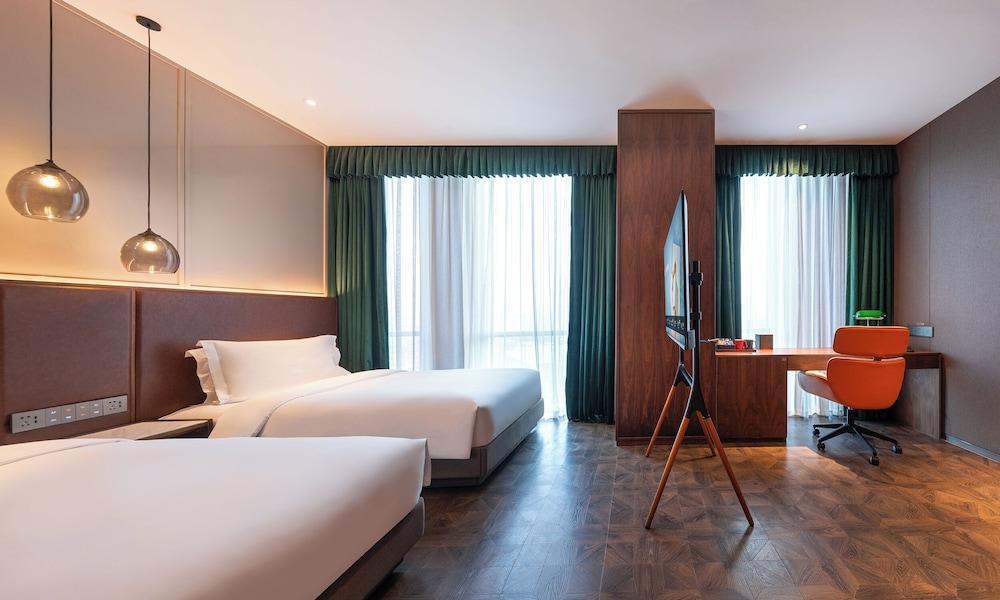 Novotel Shanghai Baoshan Jiusi Room Type - Superior Room, 2 Twin Beds
