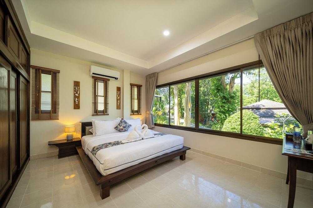 Chaweng Bay View Resort by Smith & Appy Room Type - Luxury Apartment, 1 King Bed