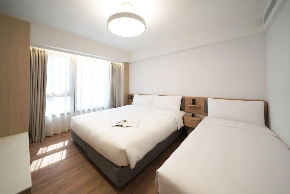 Stage Well Hotel Room Type - Trio with Sofa Bed Stage Well Hotel Room Type - Trio with Sofa Bed