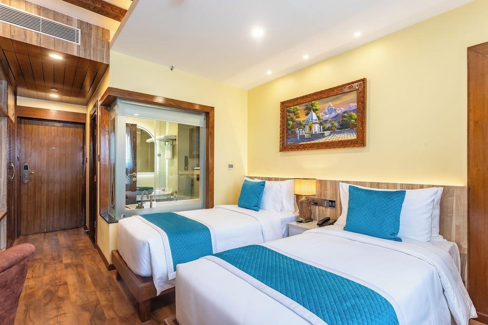 Aarya Hotel and Spa - Eternal Heritage Room Type - Family Room, No Windows