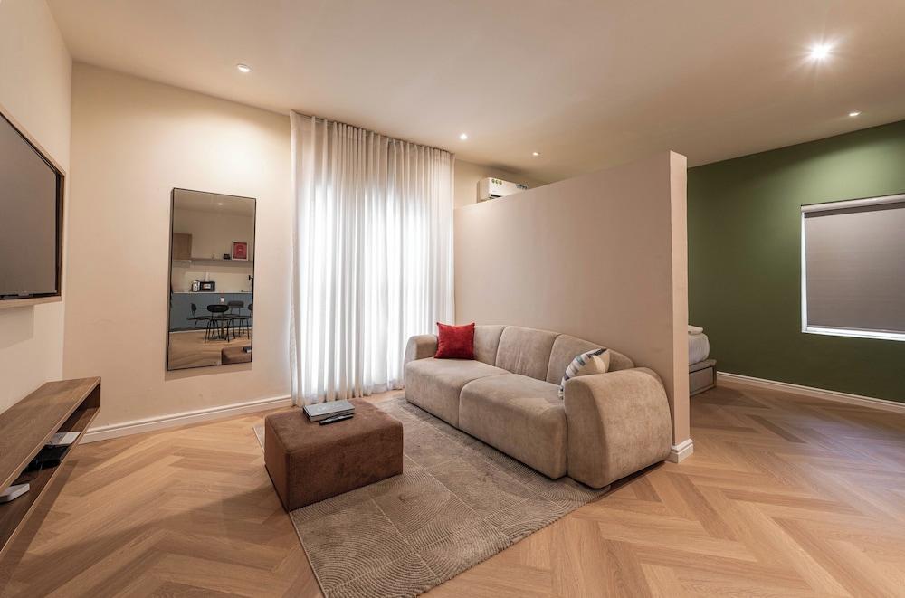 Metropolis Lekki Room Type - Classic Studio, City View
