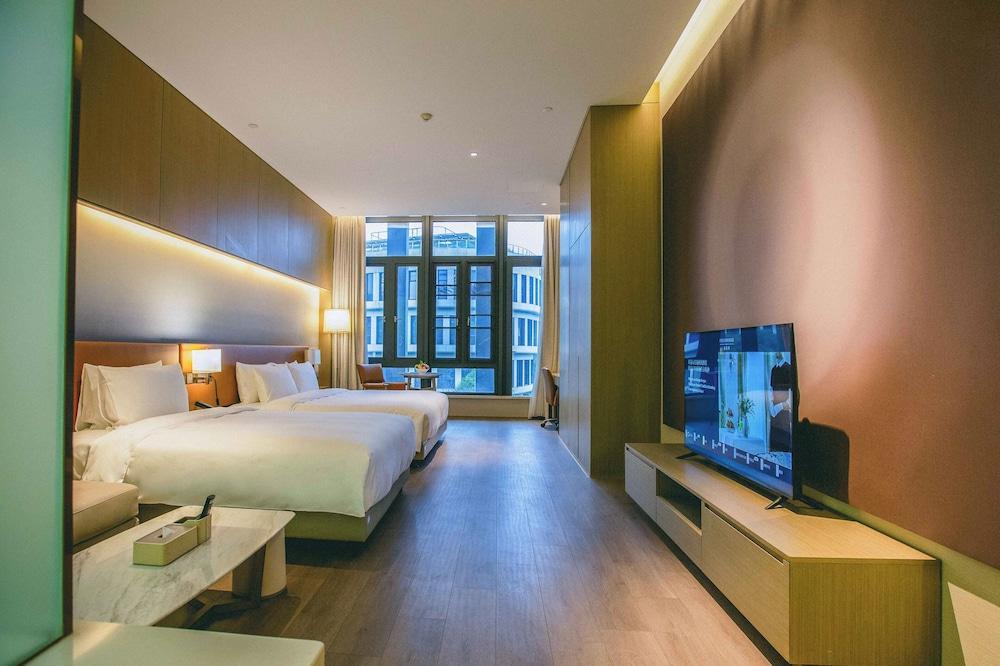 Steigenberger Hongqiao Shanghai Room Type - Executive Double or Twin Room