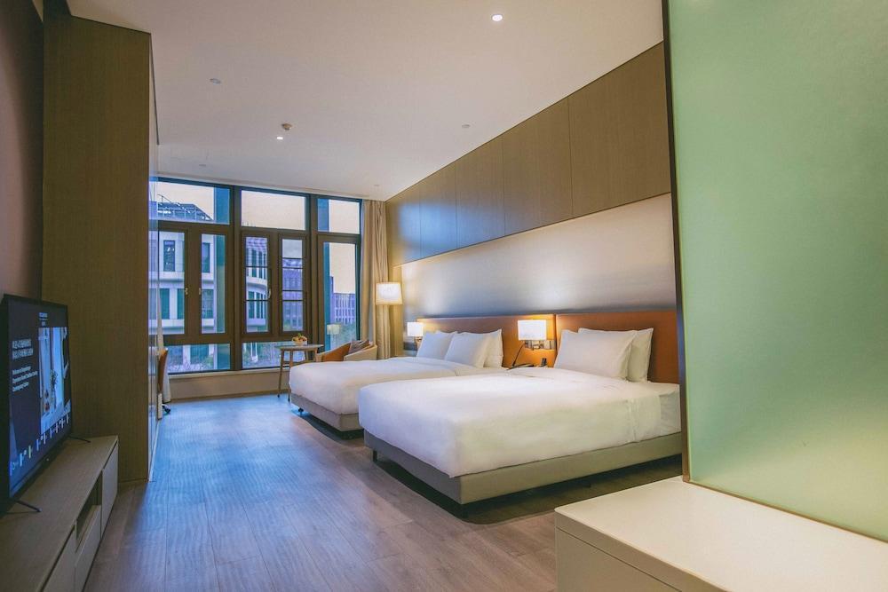 Steigenberger Hongqiao Shanghai Room Type - Premier Double or Twin Room