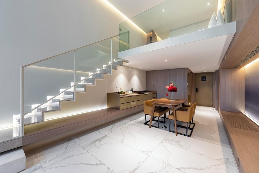Steigenberger Hongqiao Shanghai Room Type - Signature Suite