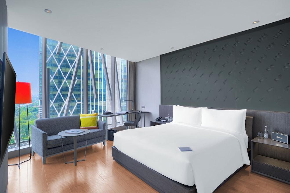 Discovery SCBD Room Type - Executive Double Room, City View