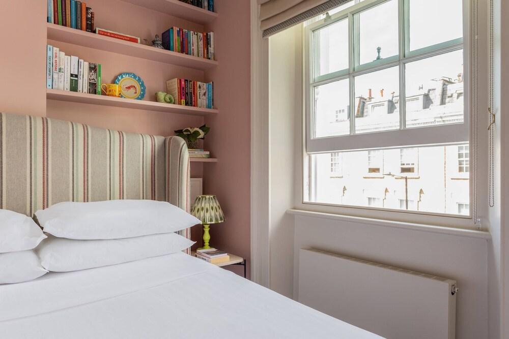 Chepstow Road X by Onefinestay - Tap to explore photos