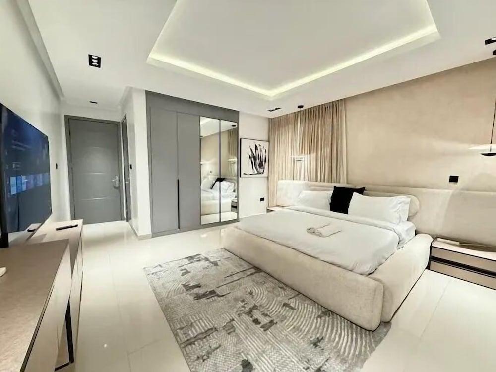 MEX APARTMENT Room Type - Economy Apartment, Balcony, City View