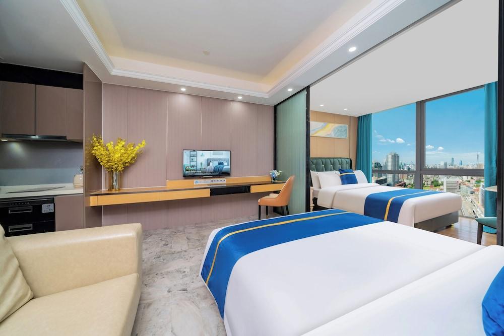 Weekend International Apartment- Beijing Rd A-mall Room Type - Executive Twin Room, City View