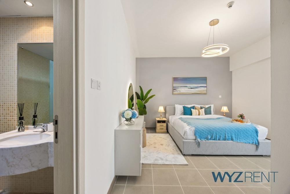 WYZ RENT|Salt&Sand Hamptons Glow 2BR SulafaMarina - Tap to explore photos