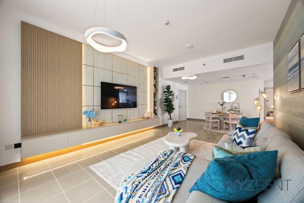 WYZ RENT|Salt&Sand Hamptons Glow 2BR SulafaMarina