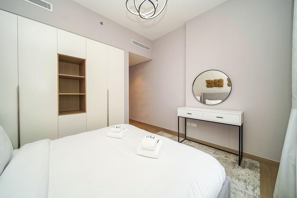 PVH - Beach Front 2BR in Le Pont 3 - Tap to explore photos