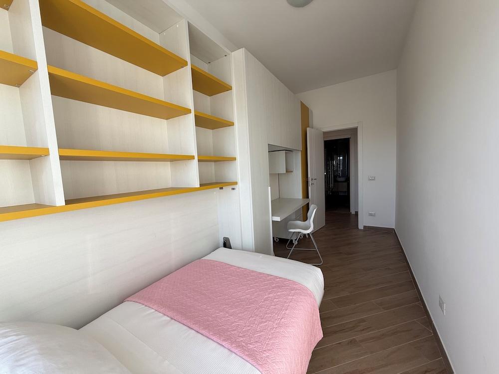 APT per Famiglie - 20min dal Centro - Tap to explore photos