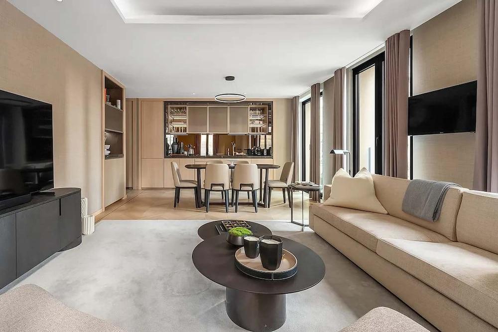 Mandarin XII by Rove 2BR Apt w Shared Amenities
