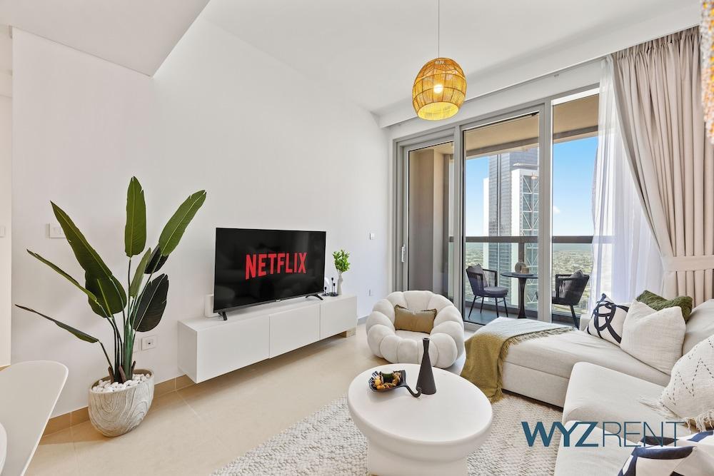 Emerald Boho Escape | Spots Filling Fast! Room Type - Standard Apartment, City View Emerald Boho Escape | Spots Filling Fast! Room Type - Standard Apartment, City View