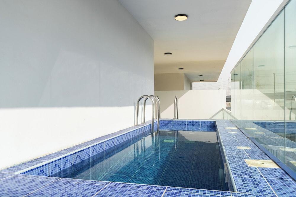 SIMPLY COMFORT Chic 3 Br Apartment with Private Pool - Tap to explore photos