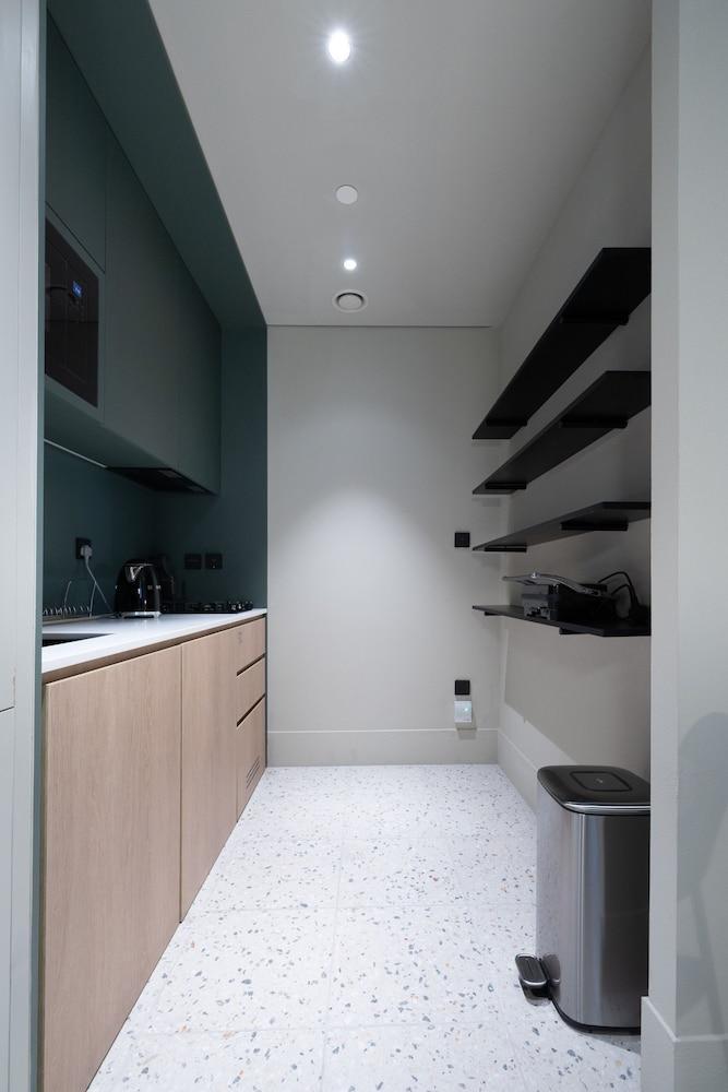 Upside Living Studio With Burj Views - Business Travelers - Tap to explore photos