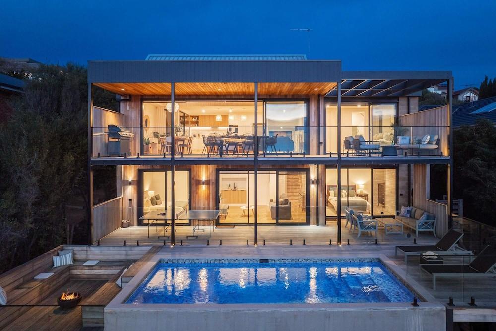 Azure Horizon Gas Heated Pool With Stunning View Room Type - House