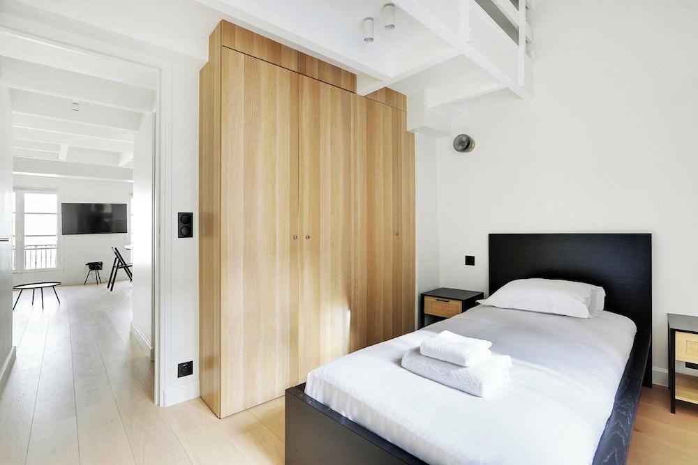 Modern Apartment - 2bd/5p - Sentier/montorgueil - Tap to explore photos