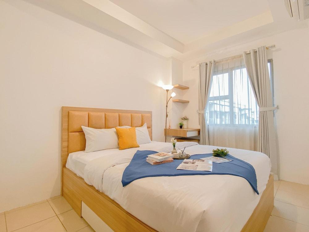 Comfortable 1Br At Belmont Residence Puri Apartment Room Type - Standard Apartment