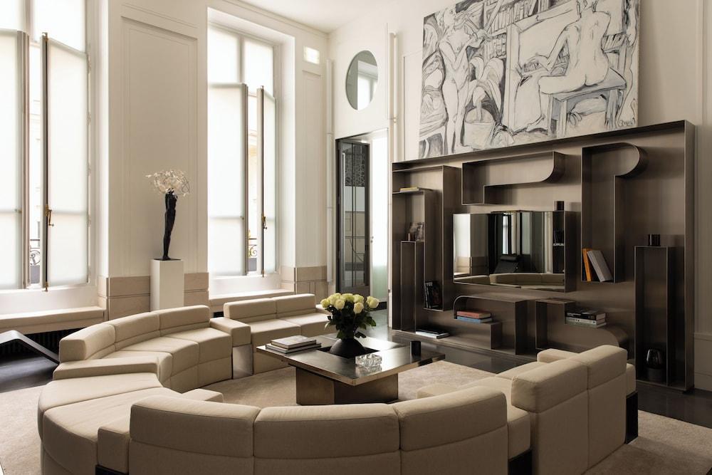 HIGHSTAY - Luxury Serviced Apartment - Saint-Germain - Tap to explore photos