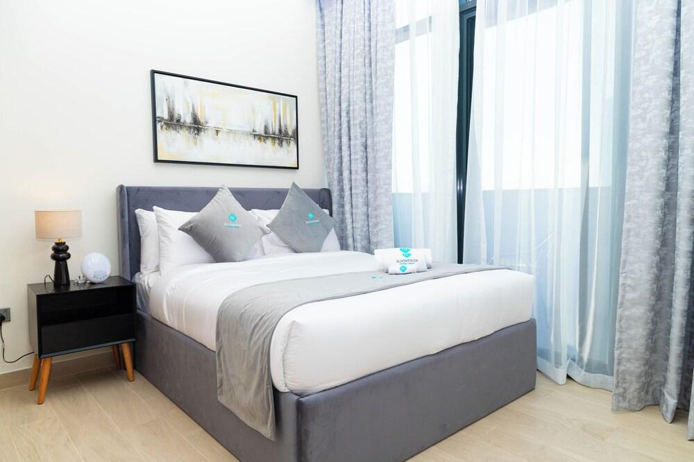 Bloomfields 1BR Azizi Riviera Meydan - Tap to explore photos