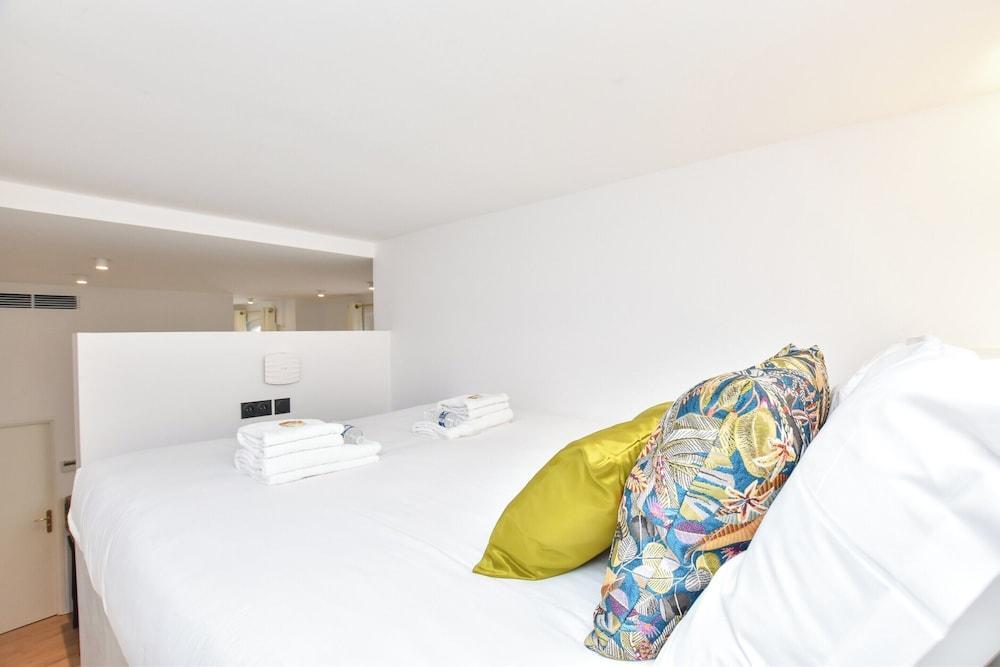 Luxurious Apartment - 6P- Madeleine/st Honore - 1D - Tap to explore photos