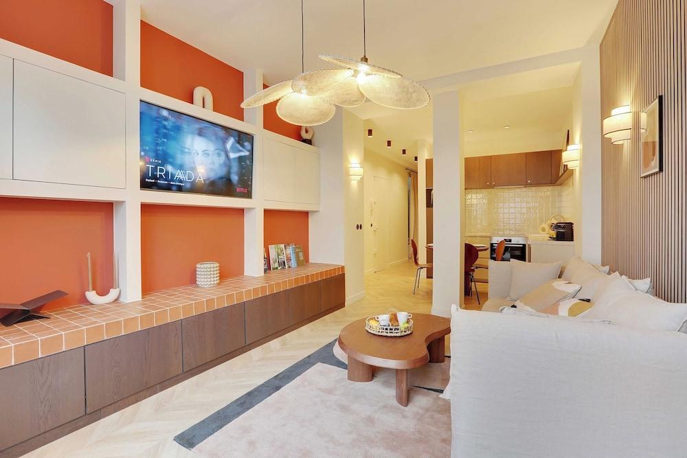 Superbe Appartement 6p/2br - Montmartre - Tap to explore photos