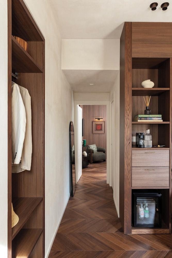 Naman Hotellerie - Roma Room Type - Suite