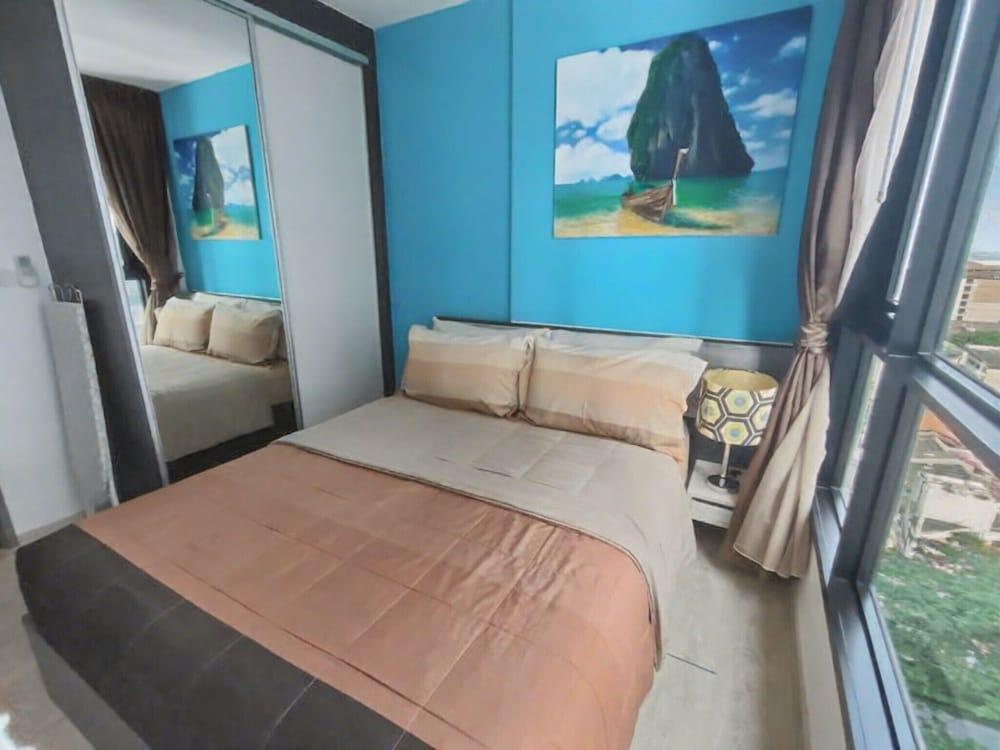 One Bedroom Condo With Pool View at The Base Near Central Festival Pattaya - Tap to explore photos
